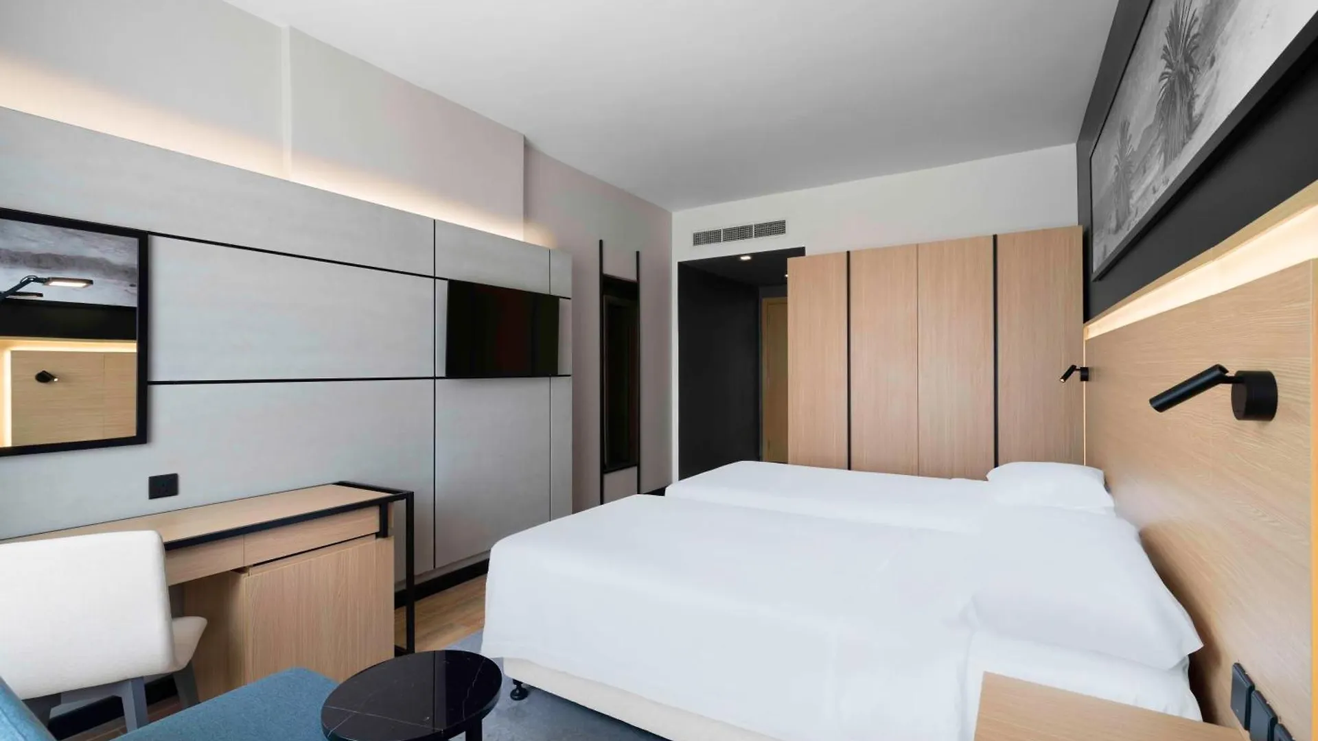 Park Inn by Radisson Makkah Thakher Alsharqi Mecca