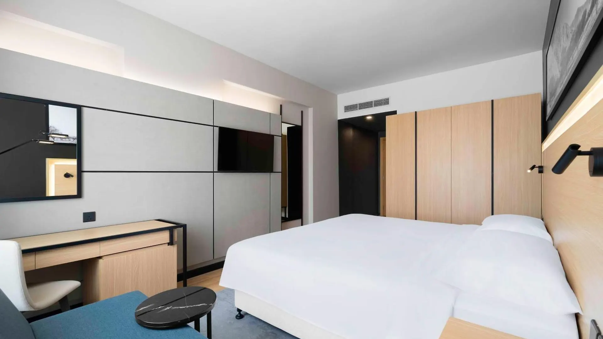 Park Inn by Radisson Makkah Thakher Alsharqi Mecca