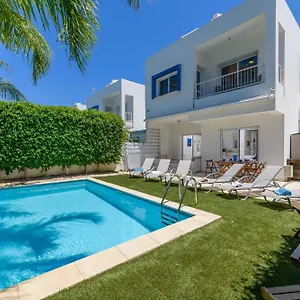 Villa Atlantis
